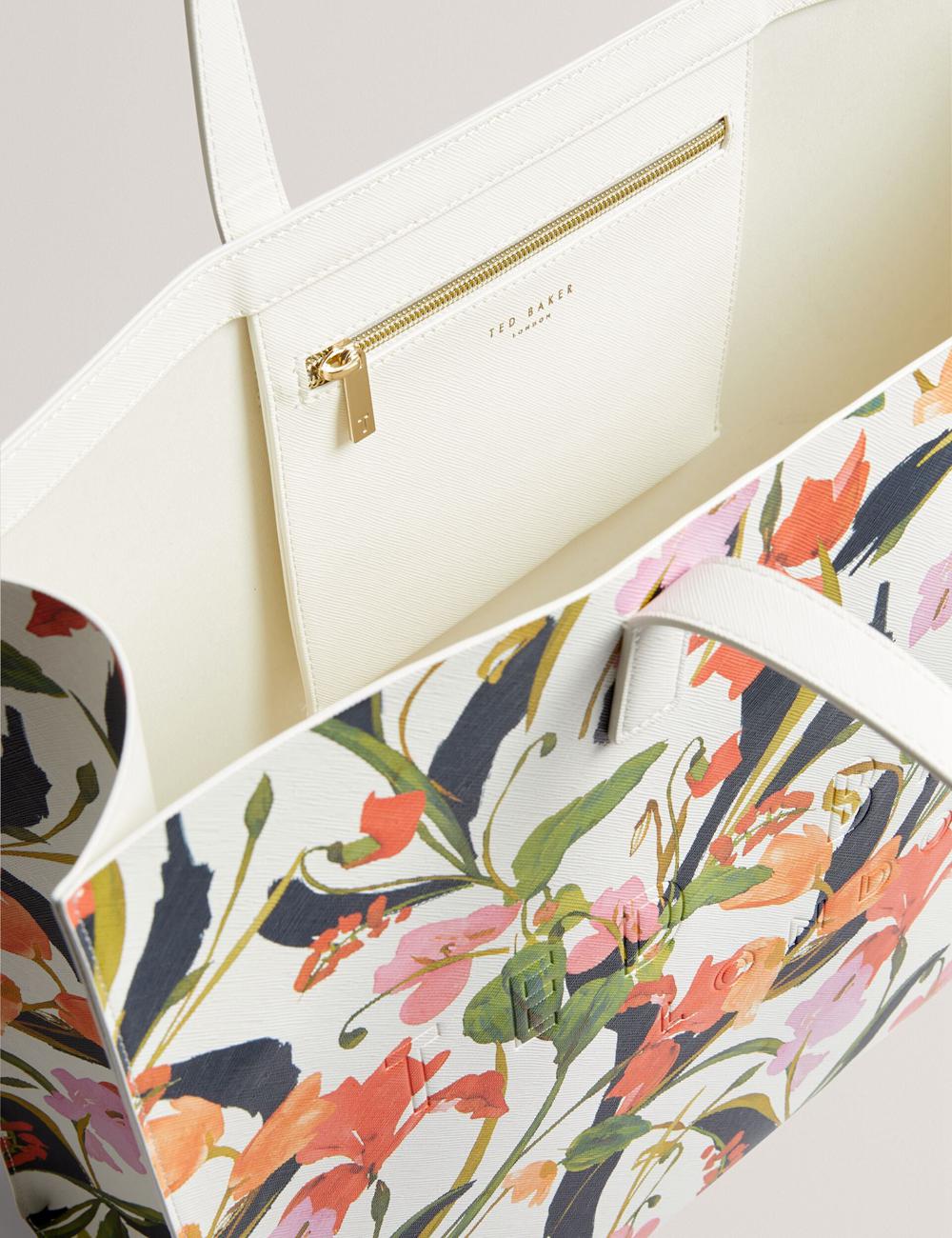 Cream Ted Baker FLORISH - Floral Print PU Leather Wide Women Tote Bags | SG  6358-JUFVZ