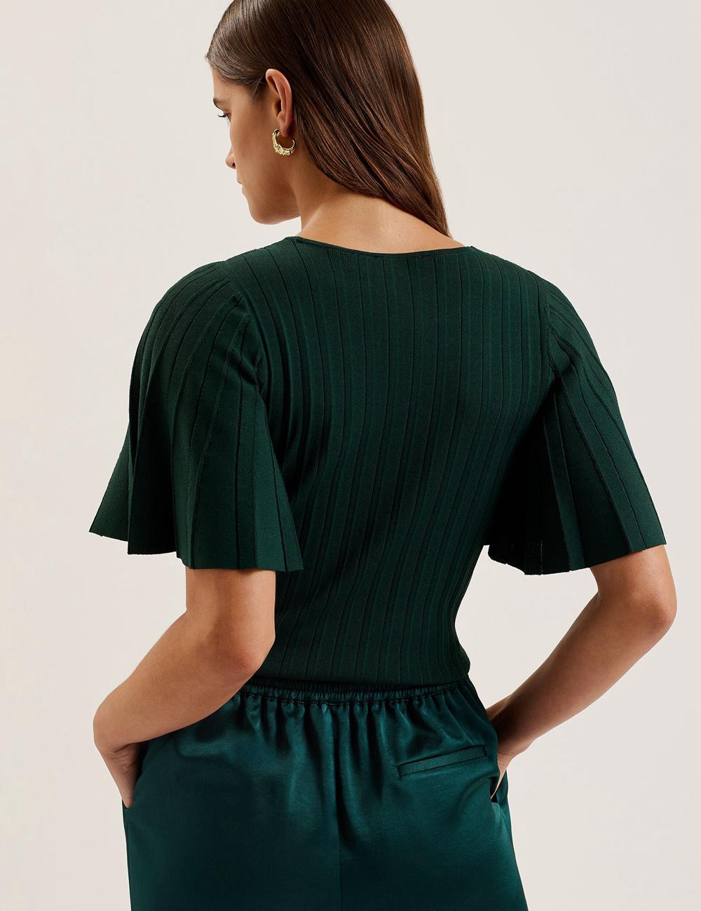 Dk-Green Ted Baker IIVANNA - Ribbed Knit Top With Fluted Short Sleeves Women Jumpers | SG  7316-XSMBD
