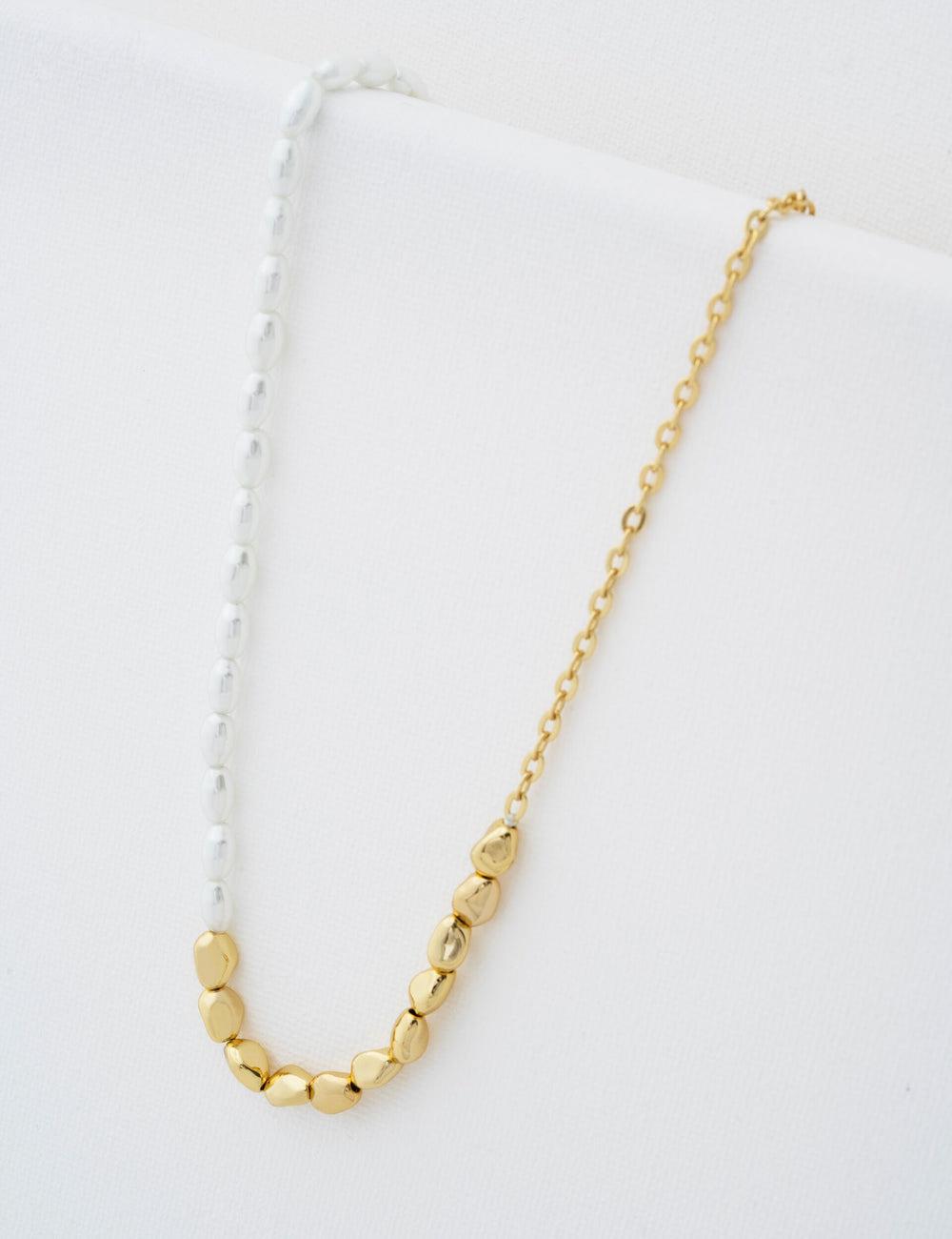 Gold Ted Baker ILENIE - Island Pearl Beaded Women Necklaces | SG  2845-EOSFG