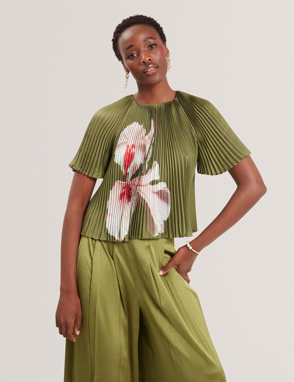 Green Ted Baker LIONAA - Floral Graphic Pleated Satin Short Sleeve Women Blouses | SG  9728-MIWGQ