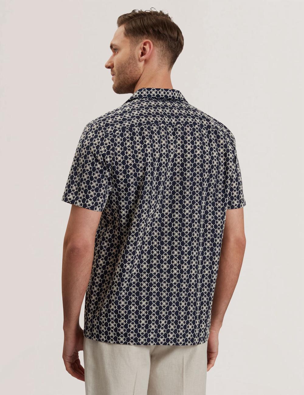 Navy Ted Baker FINLAYS - Short Sleeve Relaxed Embroidered Men Casual Shirts | SG  3218-INKST