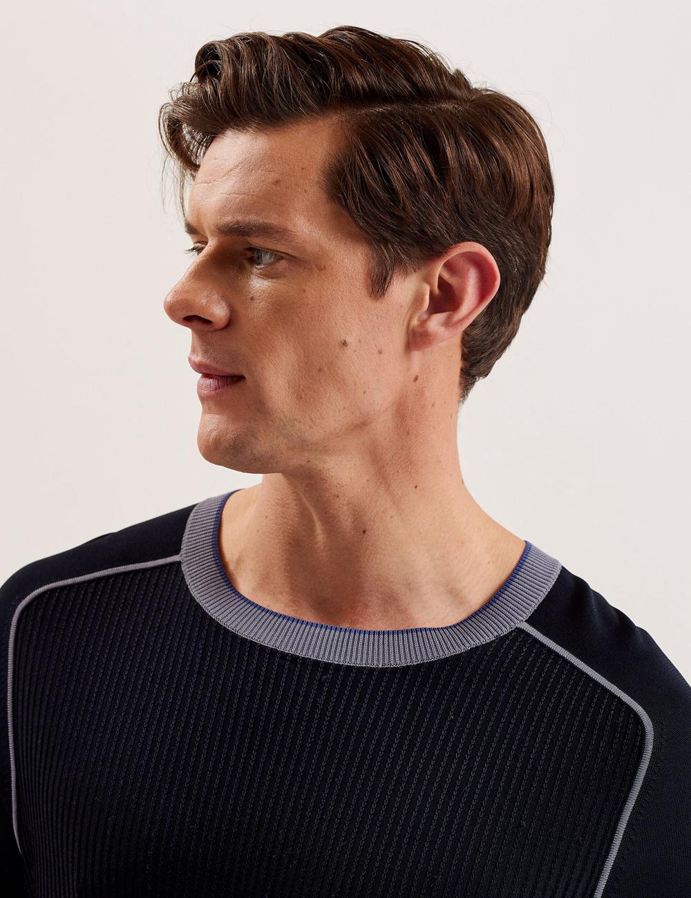 Navy Ted Baker TOREZ - Long Sleeve Textured Knit Top Men Jumpers | SG  3084-DUOFN