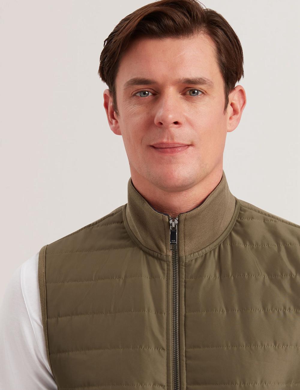 Olive Ted Baker ATHO - Quilted Funnel Neck Zip-Up Men Gillets | SG  6532-QRJGY
