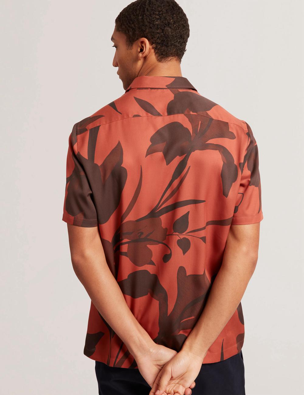Red Ted Baker PINEDA - Short Sleeve Relaxed Floral Print Men Casual Shirts | SG  2684-QWMUN