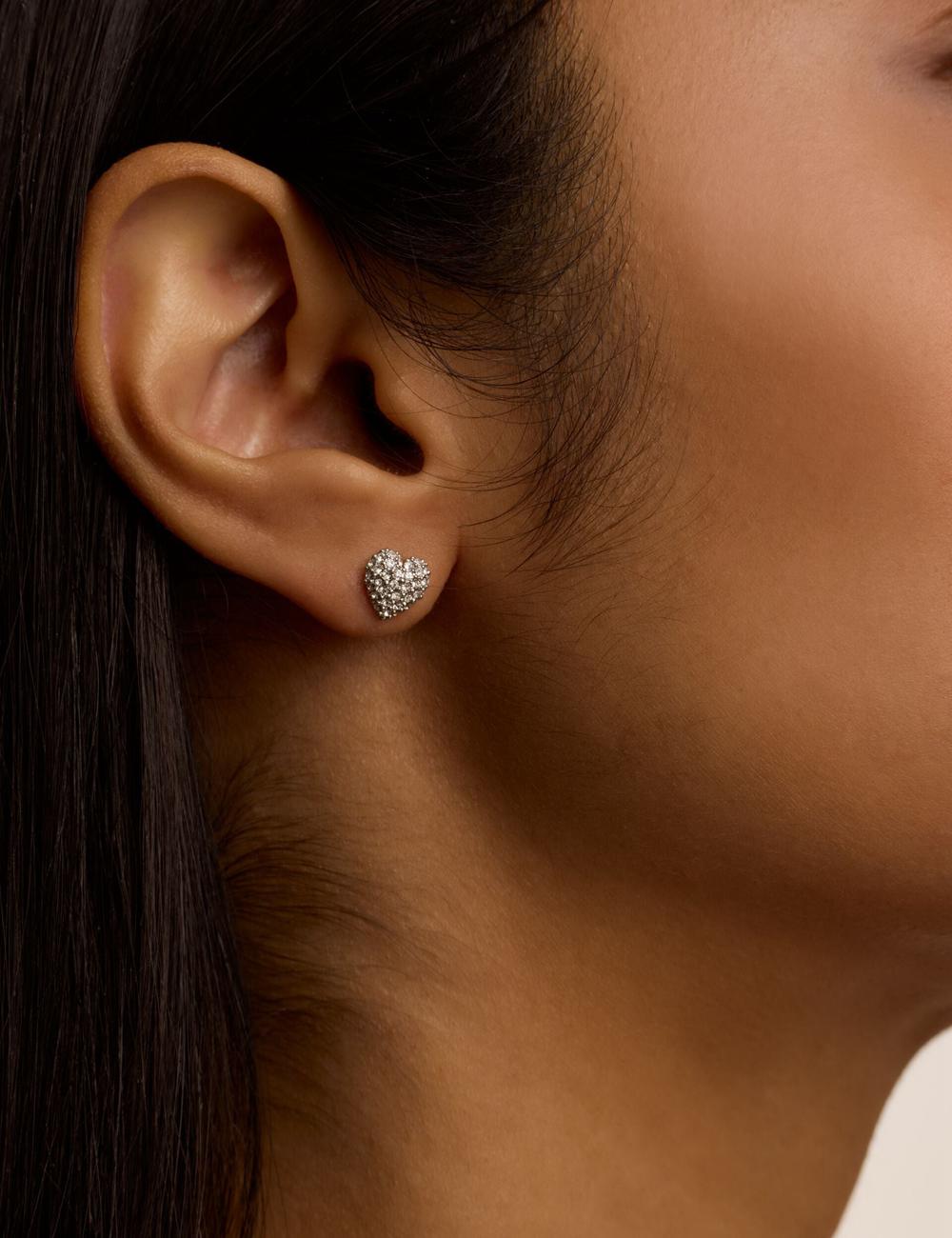 Silver Ted Baker ADORAA - Crystal Heart Stud Women Earrings | SG  9385-AULVP