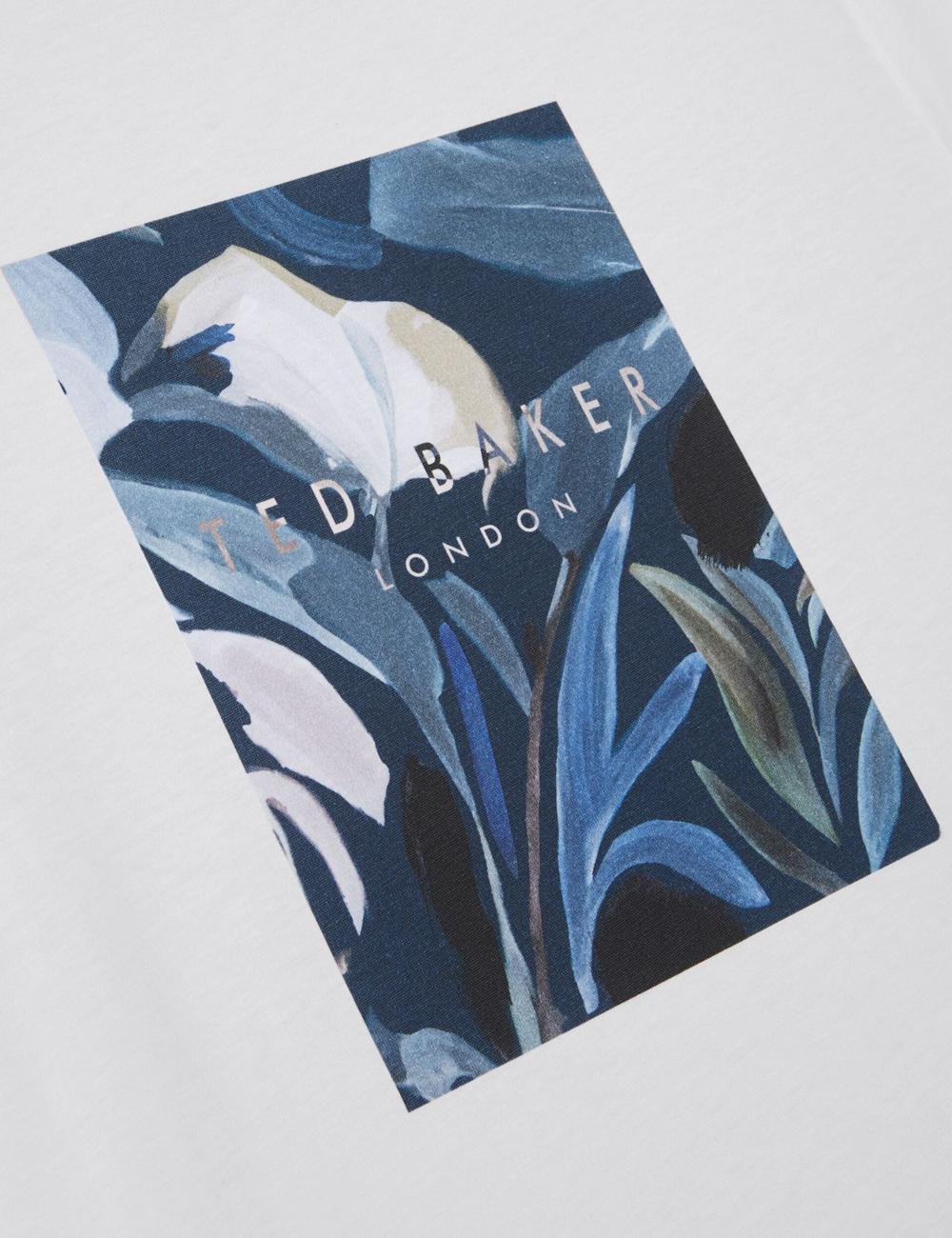 White Ted Baker JUSTINO - Branded Box Print Graphic Cotton Men T-Shirts | SG  8461-MGCOU